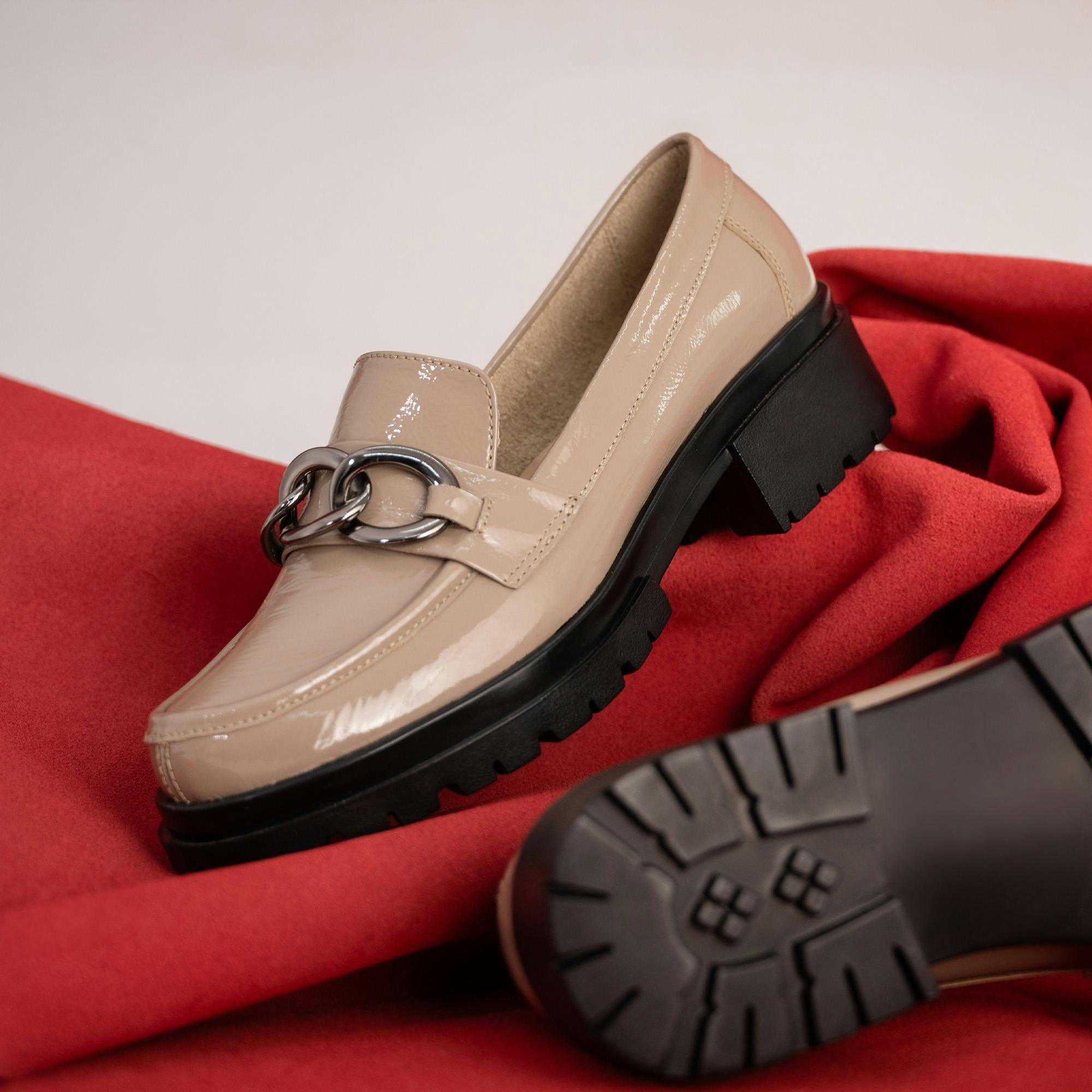 Footwear 4